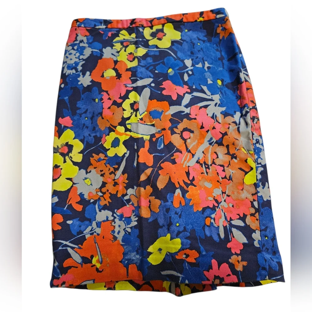 LOFT Floral Pencil Skirt Size 4